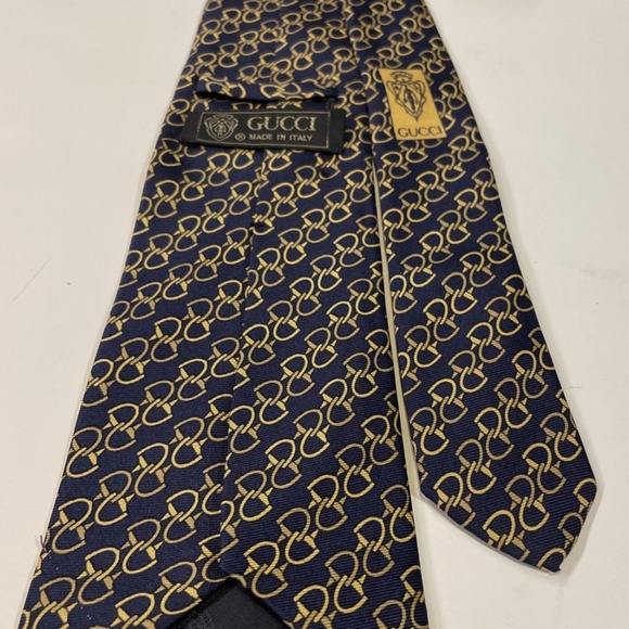 Authentic GUCCI Vintage Gucci Silk Tie horse bit - Picture 1 of 4